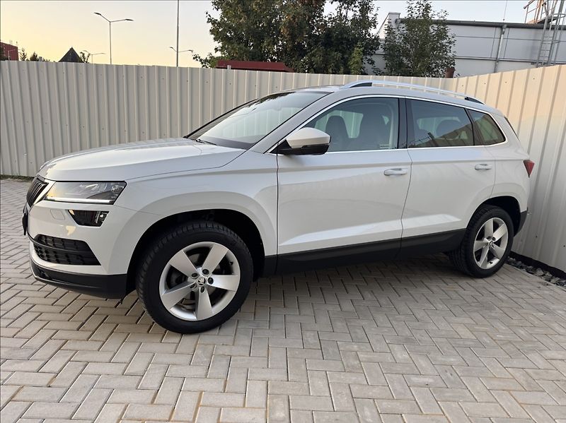 Škoda Karoq 1,5 TSI STYLE DPH 1maj původČR - fotka 3 z 50