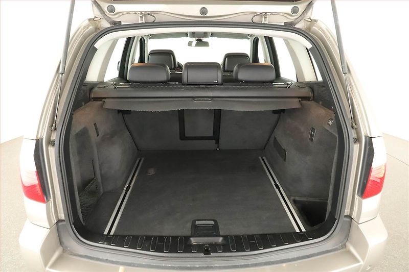 BMW X3 (2009) xDrive20d, 4X4, Automat - fotka 13 z 14