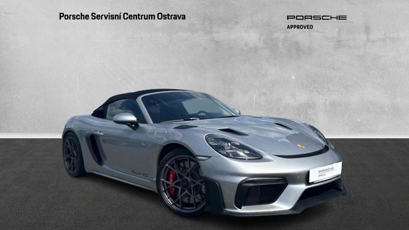 Porsche Boxster 718 GT4 Spyder RS - fotka 4 z 30