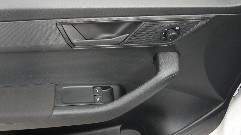 Škoda Fabia Combi 1.0 TSI Active Tour - fotka 9 z 19