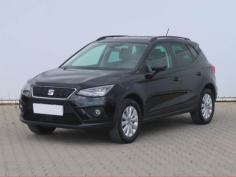 Seat Arona (2019) 1.0 TSI, Tempomat - fotka 2 z 17