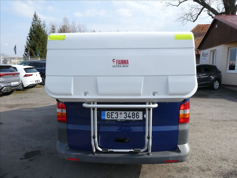Volkswagen T5 California 2,5 TDi 96kW obytný vůz - fotka 7 z 49