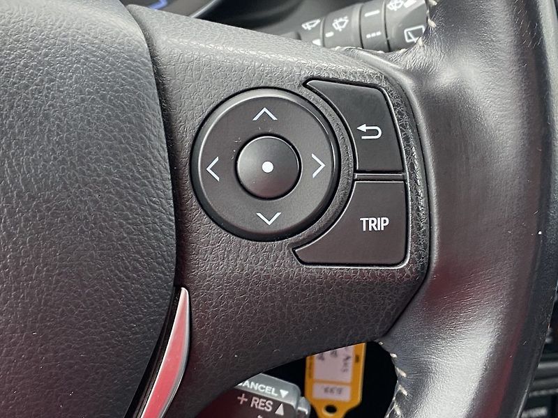 Toyota Auris 1.4D, ČR, Active, manual - fotka 17 z 31