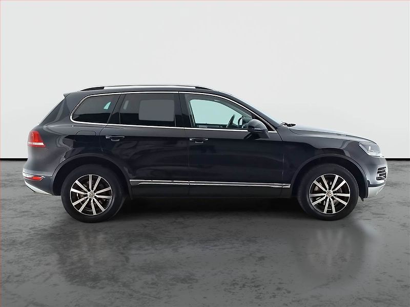 Volkswagen Touareg (2012) 3.0 TDI, 4X4, Automat - fotka 6 z 21