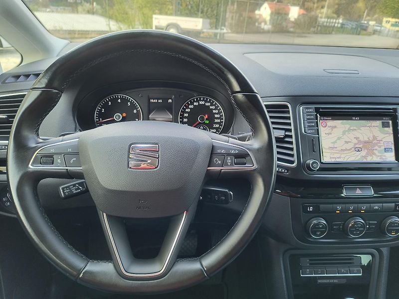 Volkswagen Sharan (2021) 1.4 TSI DSG 110KW/ NAVI/KAMERA - fotka 21 z 50