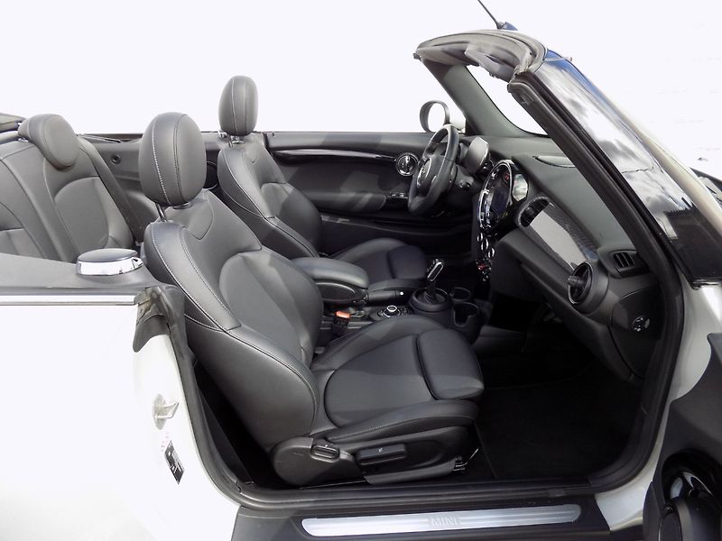Mini Cooper (2021) 1.5i/El.střecha/1.Maj.ČR/DPH/ - fotka 17 z 44