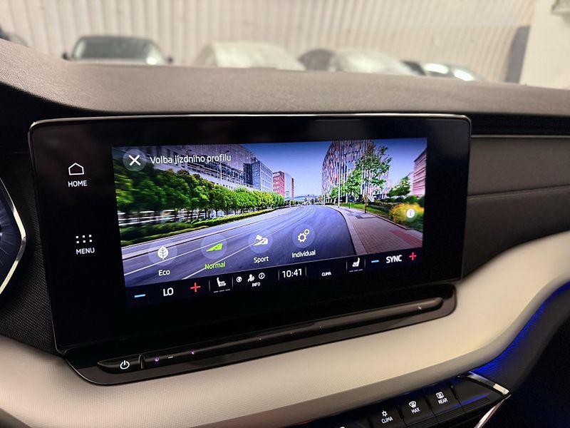 Škoda Octavia (2023) 2.0 Tdi, Style.ČR,ACC,LED - fotka 23 z 45