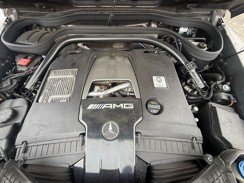 Mercedes-Benz Třídy G AMG G63 - fotka 18 z 24
