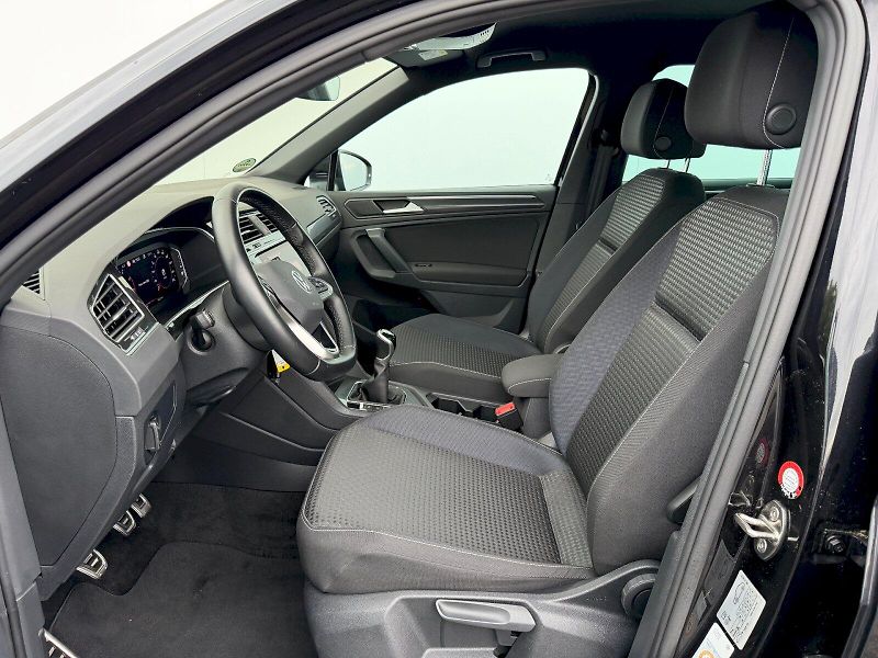 Volkswagen Tiguan (2021) 1.5 TSI 110kW United - fotka 5 z 35