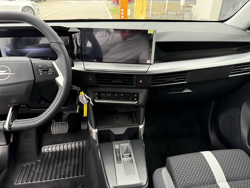 Opel Frontera GS Hybrid 1.2 TURBO (81kW/110k - fotka 14 z 25