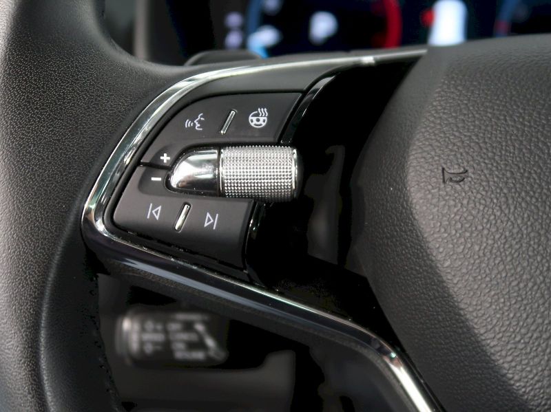 Škoda Kodiaq (2023) L&K 2.0TDI 147KW 4x4 DSG - fotka 15 z 37