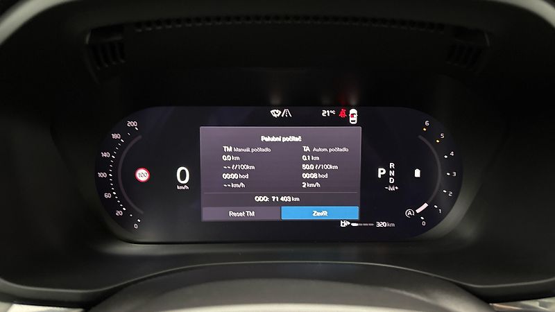 Volvo XC60 2.0 B4 AUT AWD Core - fotka 10 z 28