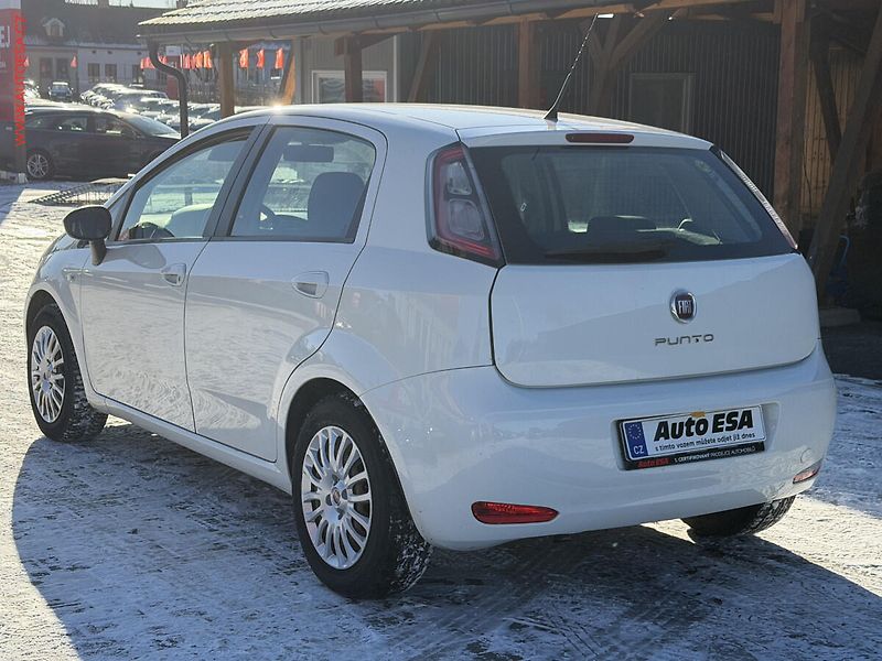 Fiat Punto (2014) 1.4i, ČR - fotka 4 z 16
