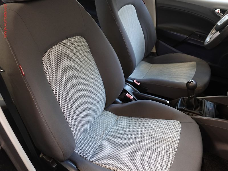 Seat Ibiza (2008) 1.4i, ČR, AC, temp - fotka 11 z 18