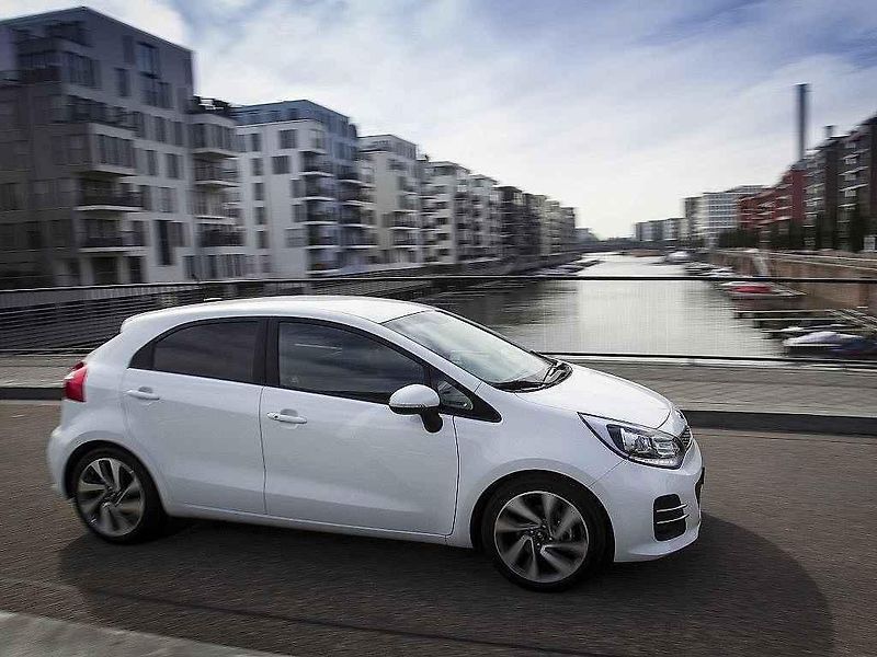 Kia Rio.