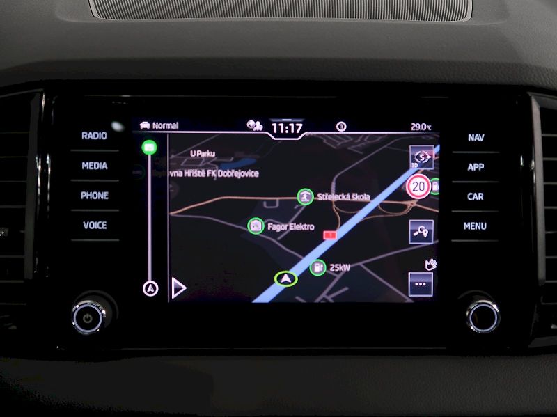 Škoda Karoq (2026) SPORTLINE 2.0TDI 110KW 4x4 DSG - fotka 30 z 46