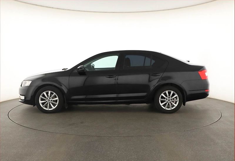 Škoda Octavia (2013) 1.6 TDI, Automat, Tempomat - fotka 3 z 16