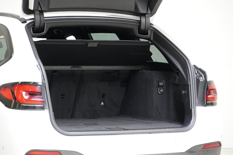 BMW Řada 5 520dxDrive,M-Packet,Tažné,ACC - fotka 10 z 37