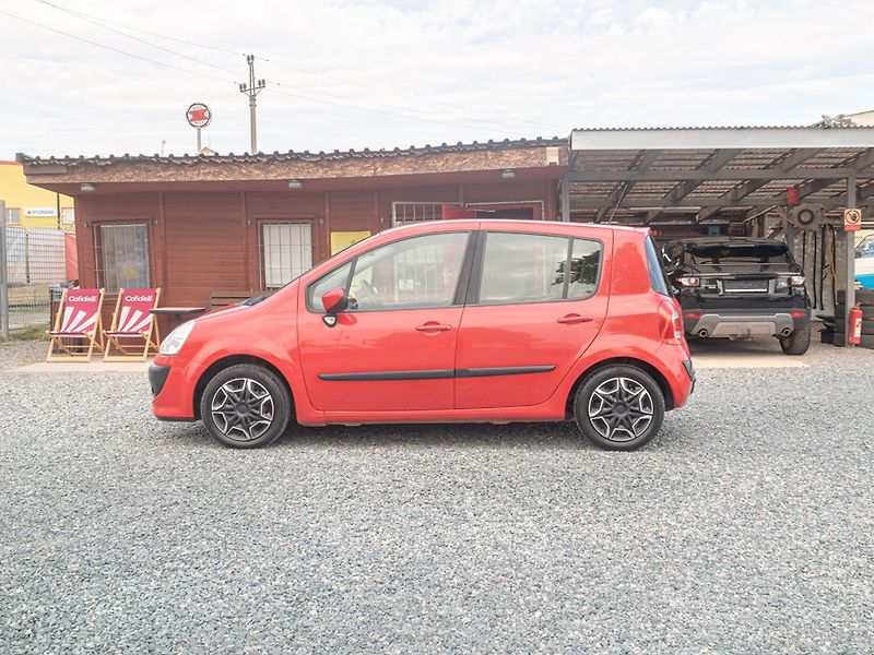 Renault Modus (2008) 1.2i 55KW – PO ROZVODECH - fotka 8 z 38