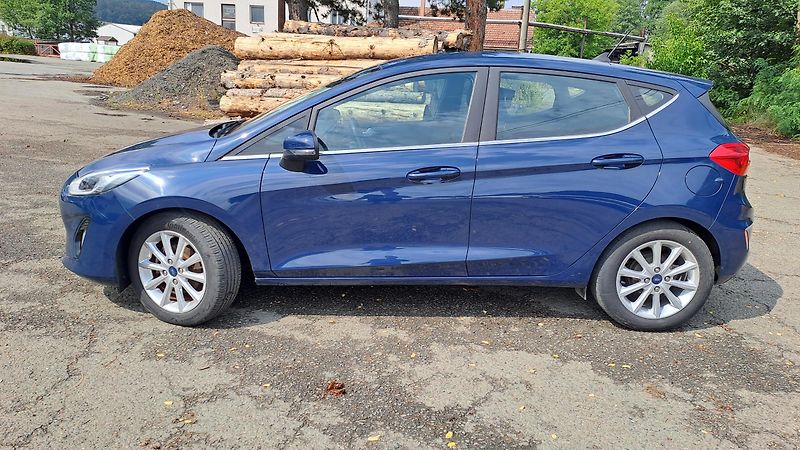 Ford Fiesta 1.0 EcoBoost Titanium - fotka 4 z 26