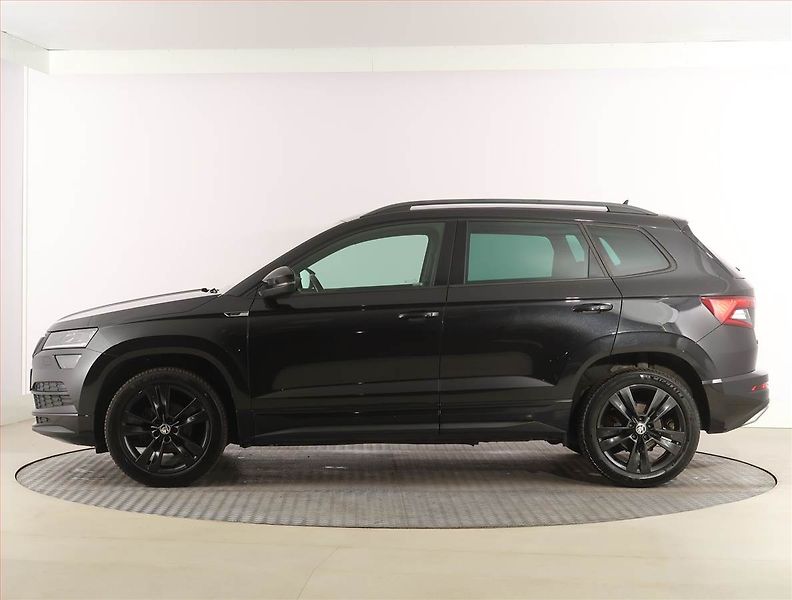 Škoda Karoq (2020) Sportline 1.5 TSI, digi klima - fotka 3 z 25