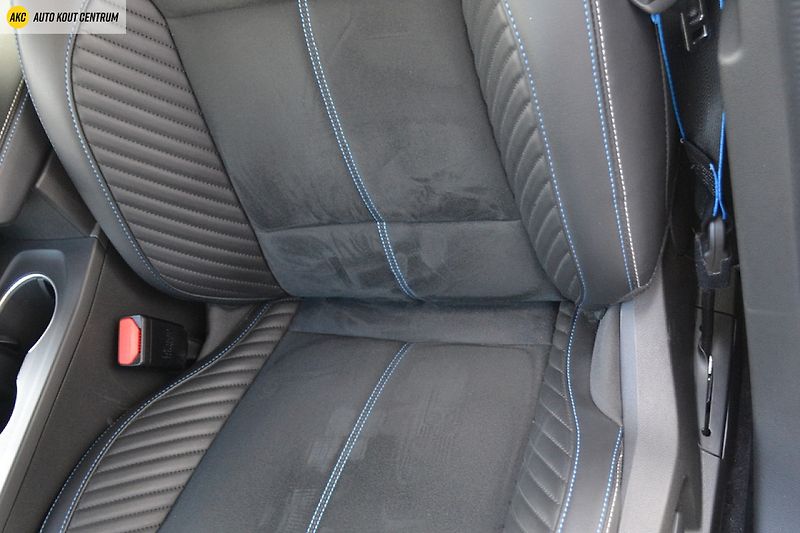 Renault Arkana ESPRIT ALPINE  E-Tech FULL HYB - fotka 18 z 53