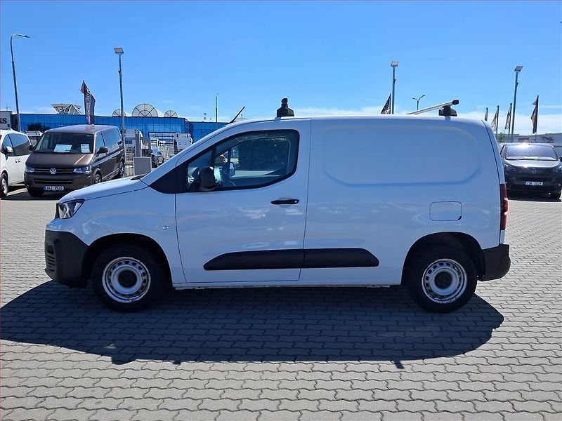 Peugeot Partner (2022) 1.5 BlueHDi, ČR, 1Maj, DPH - fotka 3 z 14