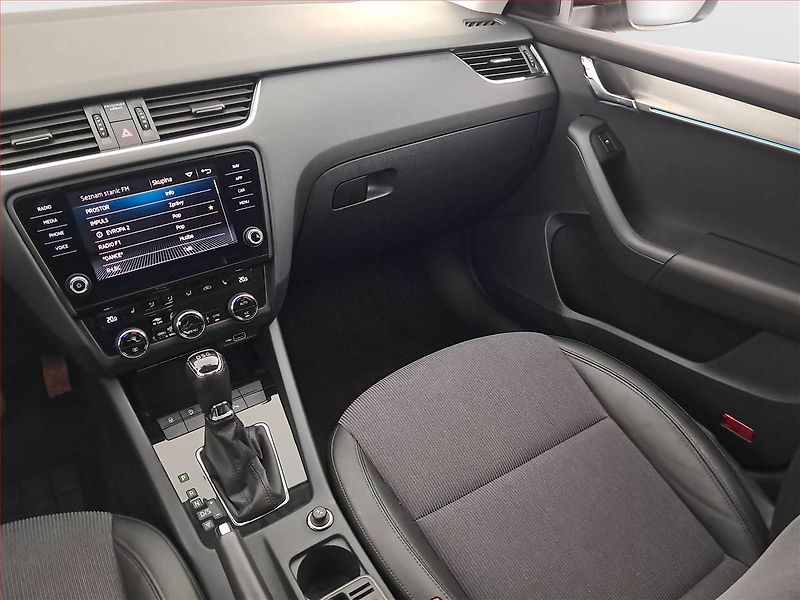 Škoda Octavia (2020) Style Plus 1.5 TSI, Automat - fotka 8 z 19