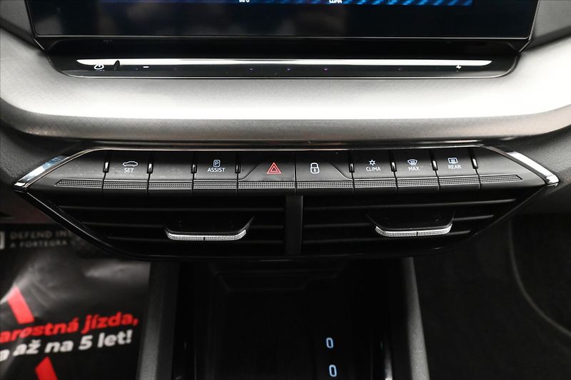 Škoda Octavia 2,0 TDI 110 kW DSG STYLE Záruk - fotka 21 z 31