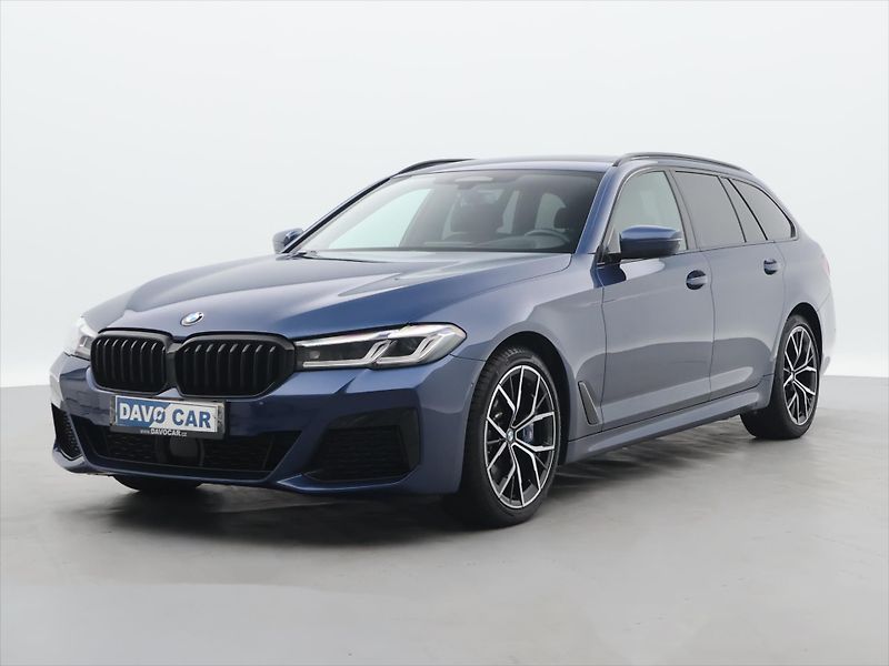 BMW Řada 5 3,0 530d xD CZ M-Sport HUD DPH - fotka 3 z 40