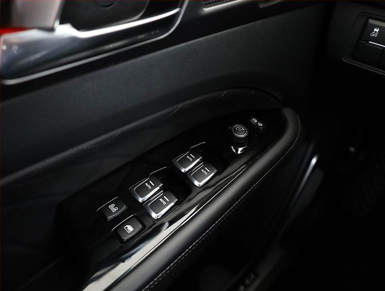 SsangYong Rexton (2023) 2.2 Diesel - fotka 15 z 22