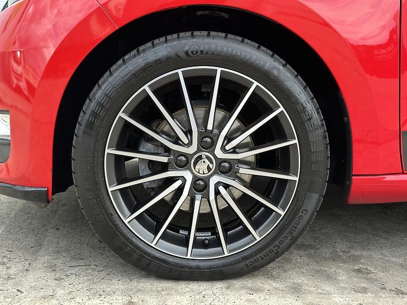 Škoda Citigo 1.0MPi Monte Carlo Automat ASG - fotka 8 z 36