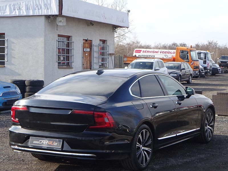 Volvo S90 AWD 173kW Inscription ČR DPH - fotka 30 z 33
