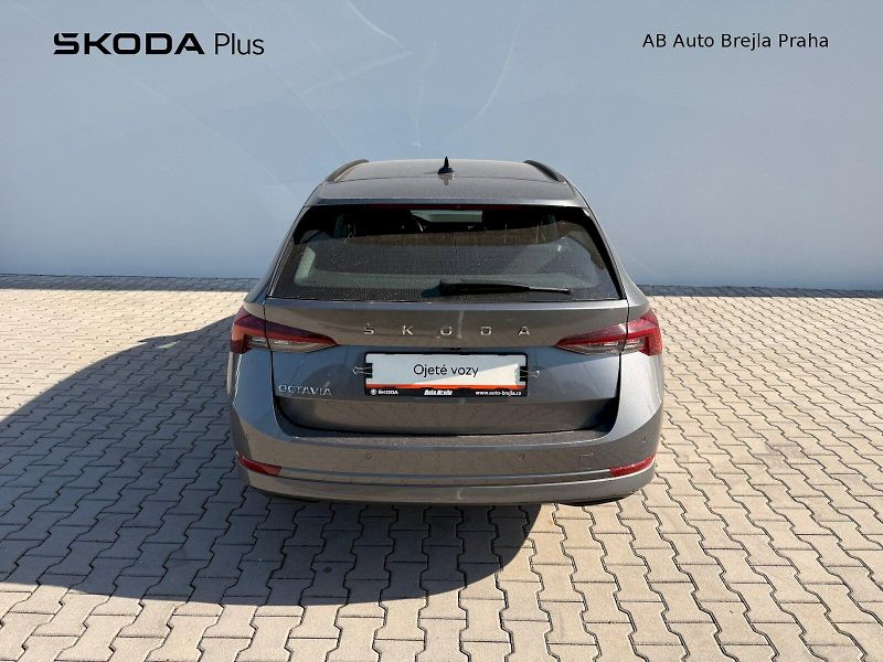 Škoda Octavia (2022) COM AMB TD 85/2.0 M6F - fotka 6 z 23