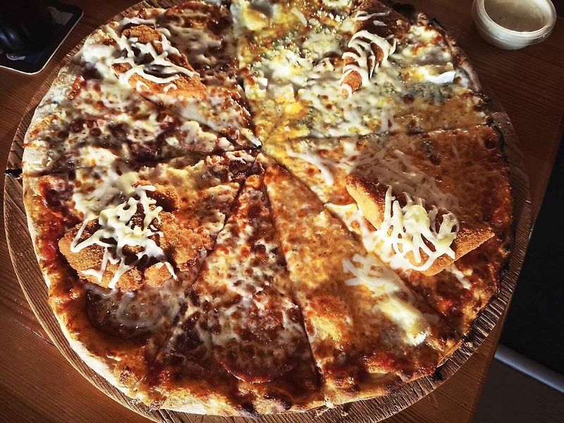 Pizza Hotel Seč