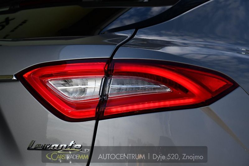 Maserati Levante 3.0D ČR Q4 H/K ACC VZDUCH - fotka 55 z 56