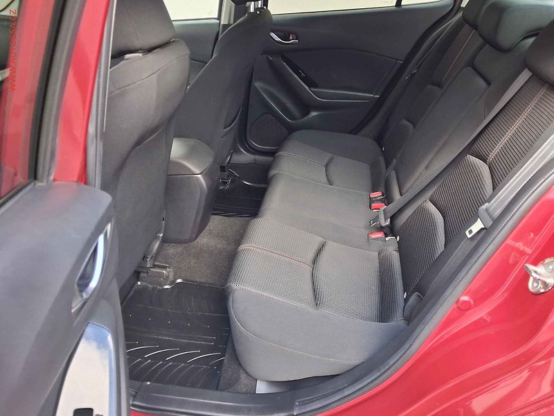 Mazda 3 (2017) 2.0 i, 1.maj, AC, TZ, navi - fotka 10 z 19