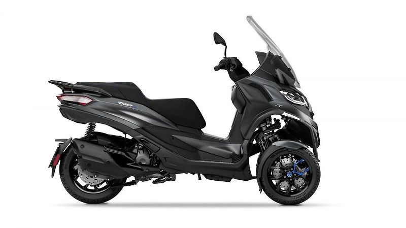 Piaggio MP3 400 (2026) MP3 Sport 400 E5+ - fotka 3 z 9