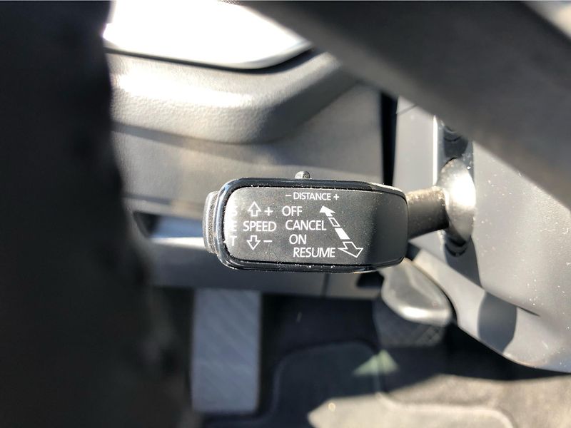 Škoda Octavia IV Combi Style Plus 2,0TDI /11 - fotka 17 z 30