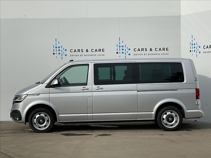 Volkswagen Caravelle 2,0 TDI 4MOT DSG Comfortline - fotka 2 z 23