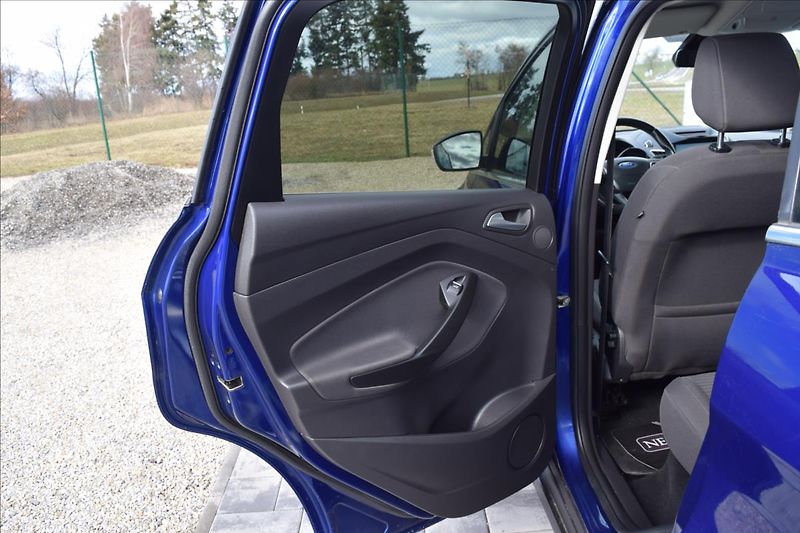 Ford C-MAX 1,0 I 92KW PO ROZVODECH ALU - fotka 29 z 53