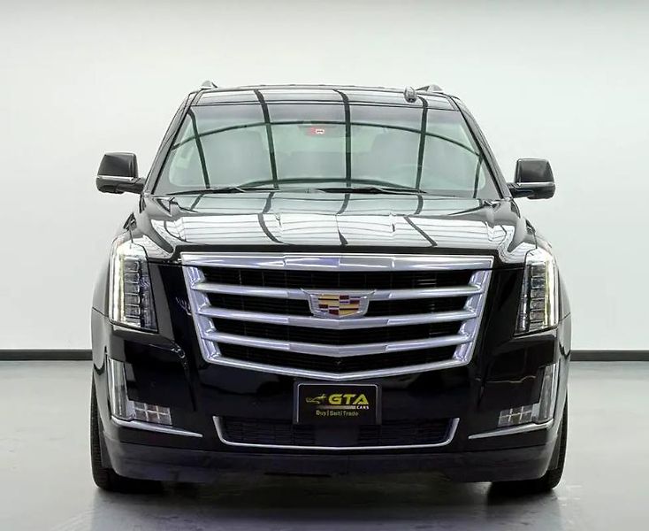 Cadillac Escalade (2016) TOP SUV - fotka 2 z 19