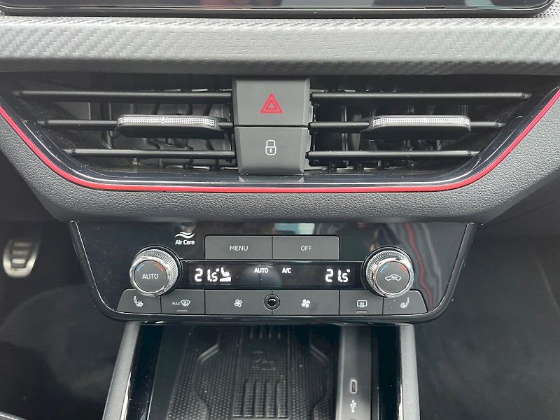Škoda Kamiq (2024) Monte Carlo 1.5 TSI 110 kW - fotka 28 z 35