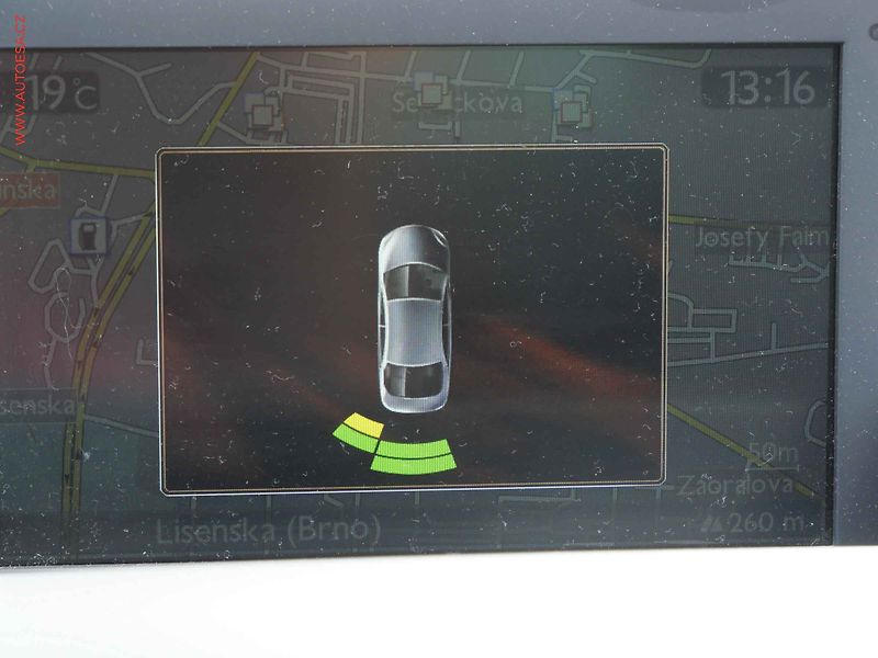 Peugeot 3008 (2015) 1.6HDi, AT, TZ, navi - fotka 19 z 22