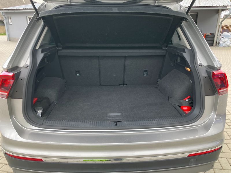Volkswagen Tiguan (2017) 2.0TDI 176kW DSG 4X4 HIGHLINE - fotka 12 z 34
