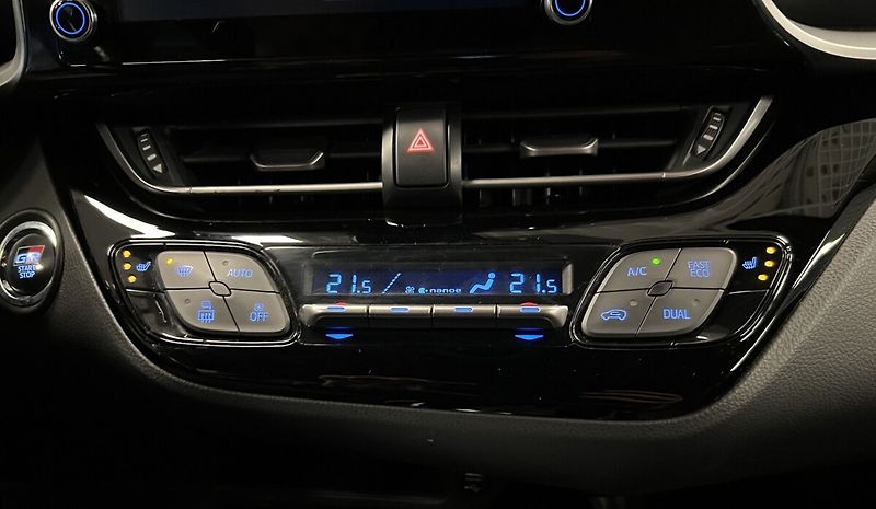 Toyota C-HR 2,0 HYBRID AT GR SPORT - fotka 7 z 17
