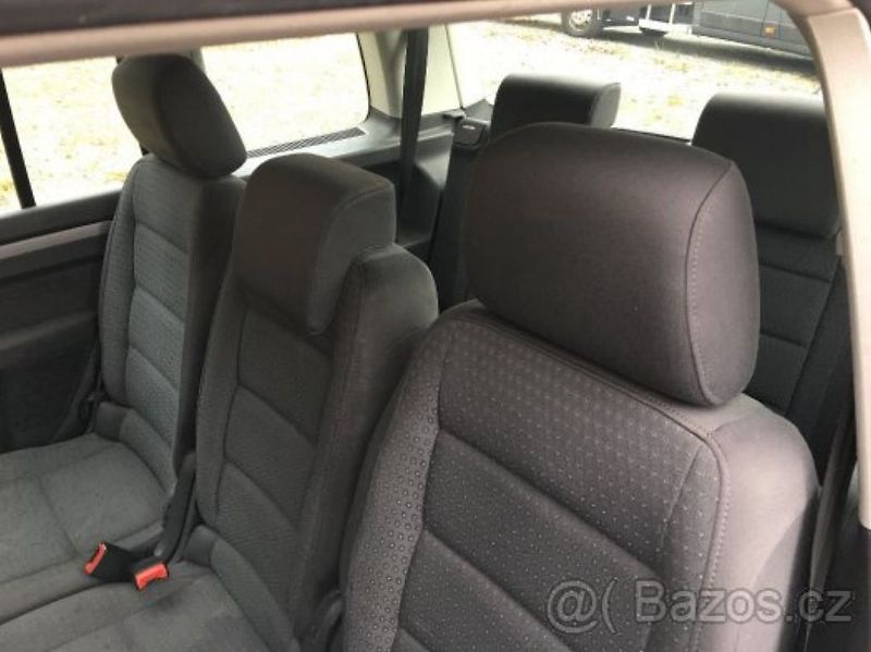 Volkswagen Touran 1.9 TDI 77KW 7-MÍST - fotka 6 z 6