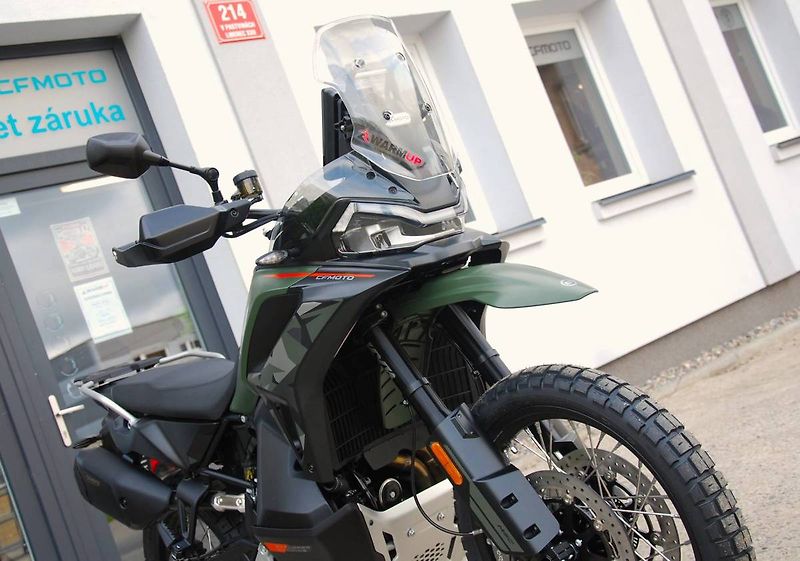 CFMOTO (2026) 1000MT-X Adventure - fotka 13 z 25