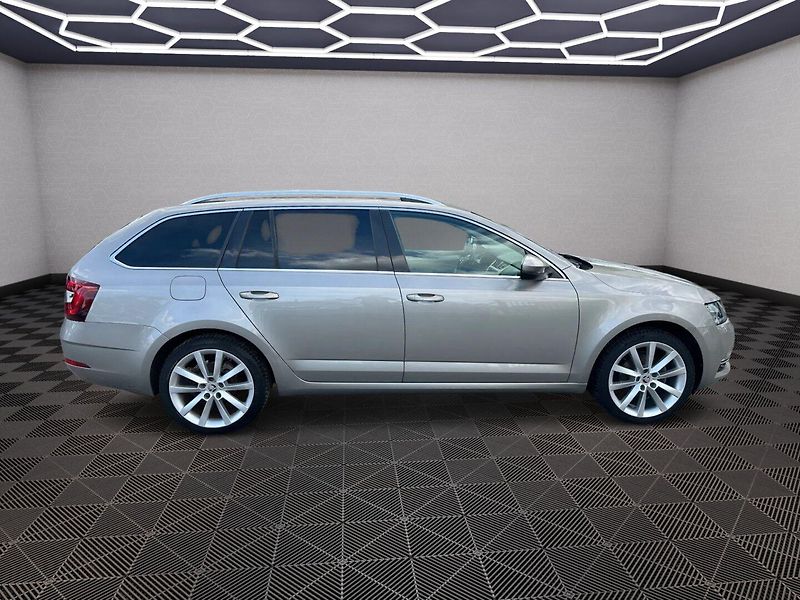 Škoda Octavia (2017) 1,4TSI 110kw Style - fotka 8 z 31