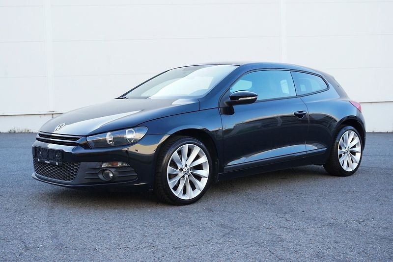 Volkswagen Scirocco 1.4 TSI 90kW - fotka 6 z 28